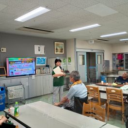終業式とアイスクリームで笑顔✌