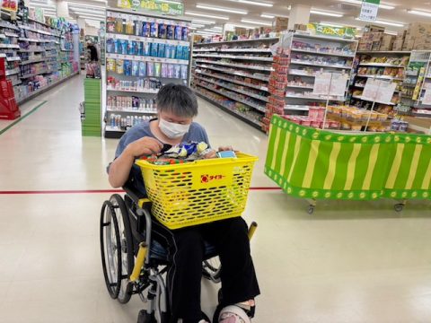 買い物レクに行ってきました‼