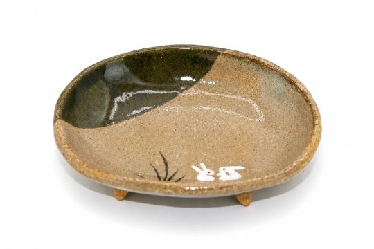 小皿楕円（足付）